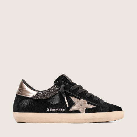 Golden Goose Super Star / Замша черная / золотая звезда