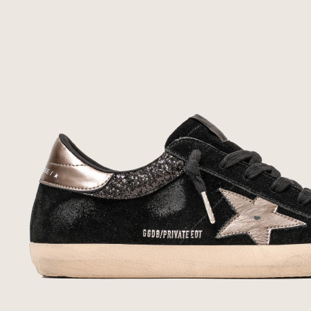 Golden Goose Super Star / Замша черная / золотая звезда