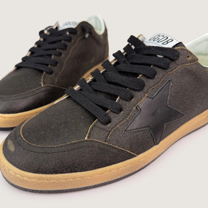 Golden Goose Ball Star / Темно-коричневые / черная зв муж