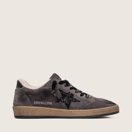 Зимние Golden Goose Ball Star / Замша серая / черная звезда