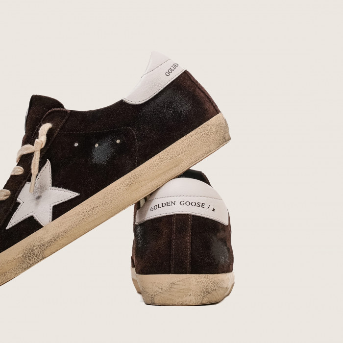 Golden Goose Super Star / Замша коричневая / белая звезда